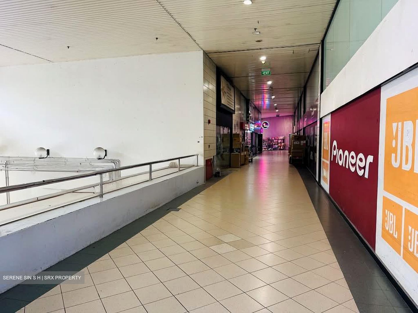 Sim Lim Square (D7), Retail #543626181
